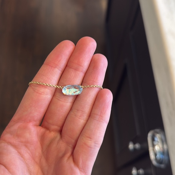 Kendra Scott Necklace - Picture 4 of 4